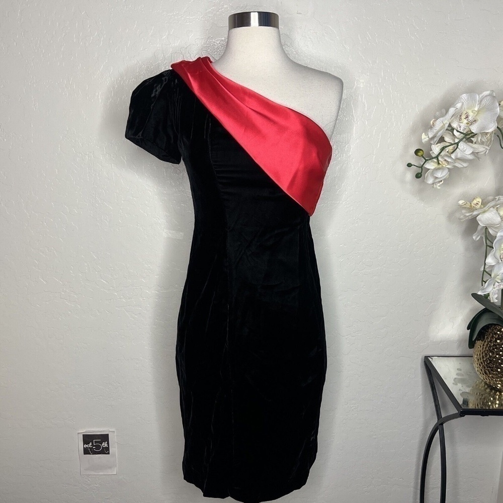 Vintage Jessica Howard Velvet One Shoulder Dress 4